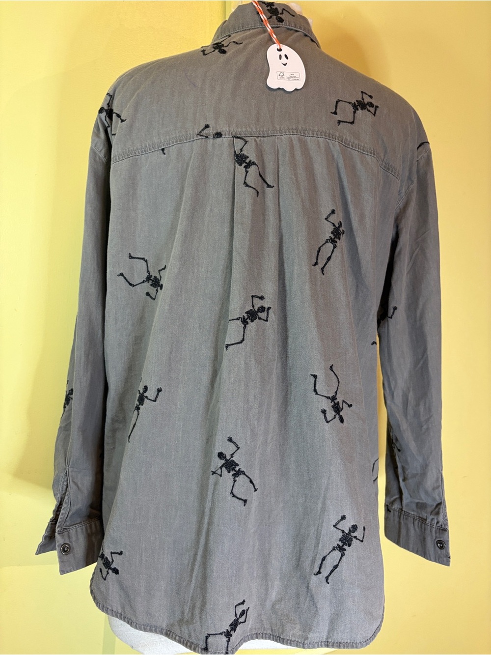 Jane and Delancey Gray Button-Down Shirt with Black Skeleton Print - Picture 8 of 12